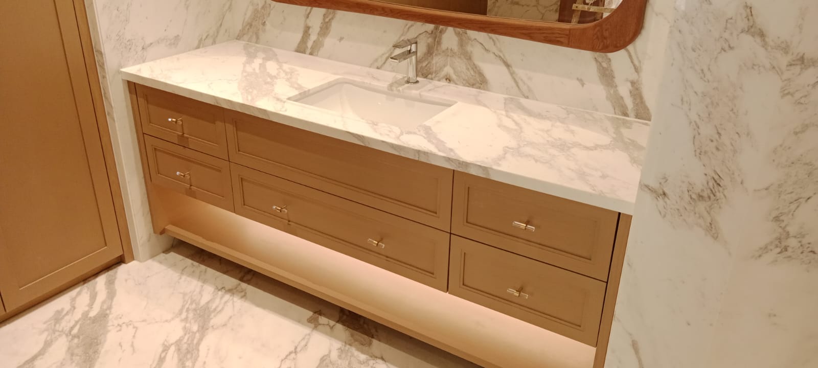 Kutub hotel site image 5